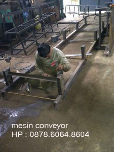 Proses pembuatan rangka mesin conveyor | conveyor tahan panas