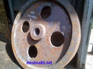 flywheel dari besi cor