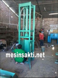 Mesin baling press tekanan 5 ton