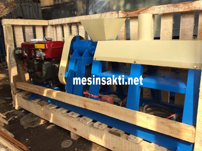 packing kayu mesin pelumer plastik