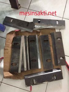 Model pisau flat 