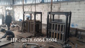 Proses pembuatan mesin press hidrolik untuk sampah plastik dan kertas , serta rongsokan besi