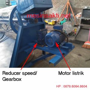 penggerak mesin ayakan menggunakan motor listrik dan gearbox